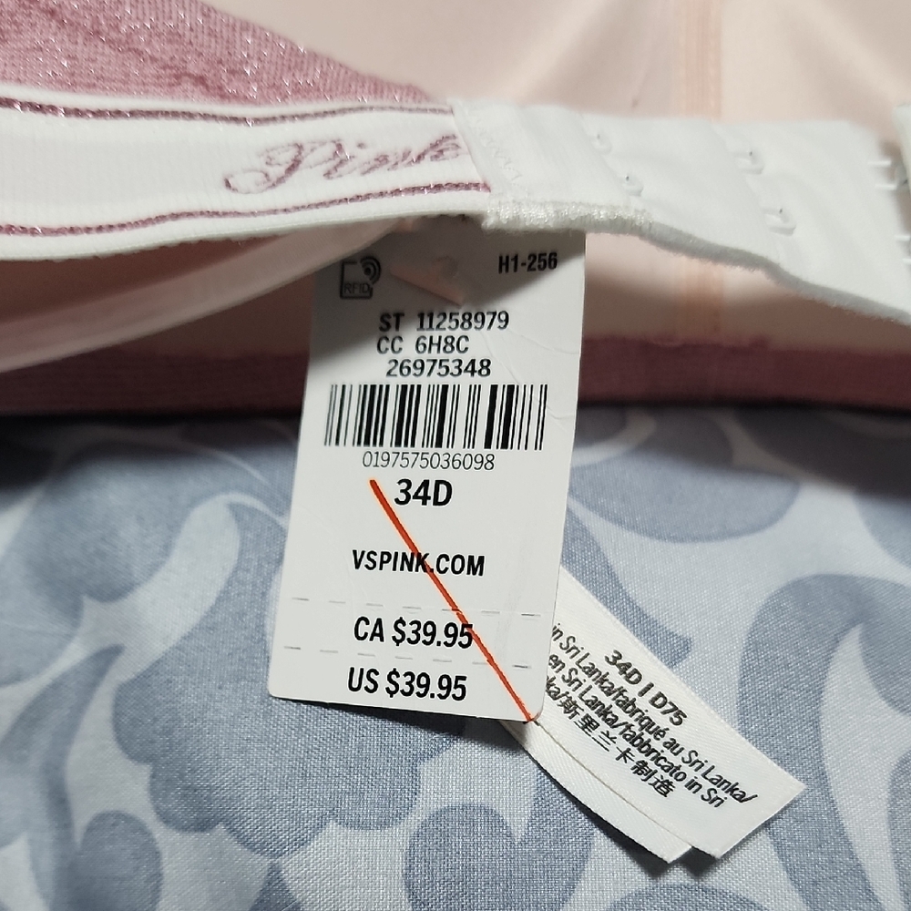 Victoria's Secret Light Pink (Rose) Push Up Bra, Size 34D. - Picture 7 of 7